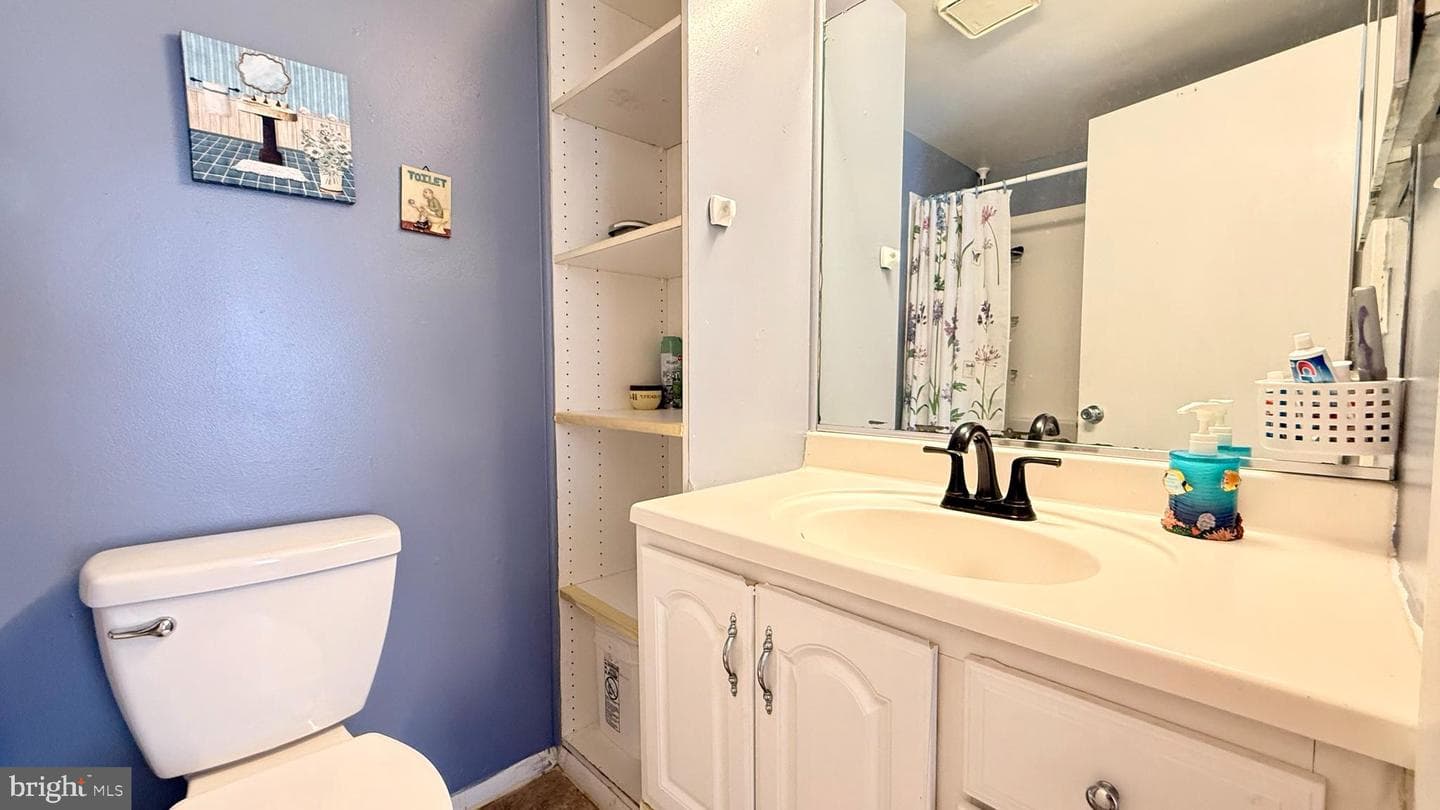 6441 Richmond Highway #203 photo 15