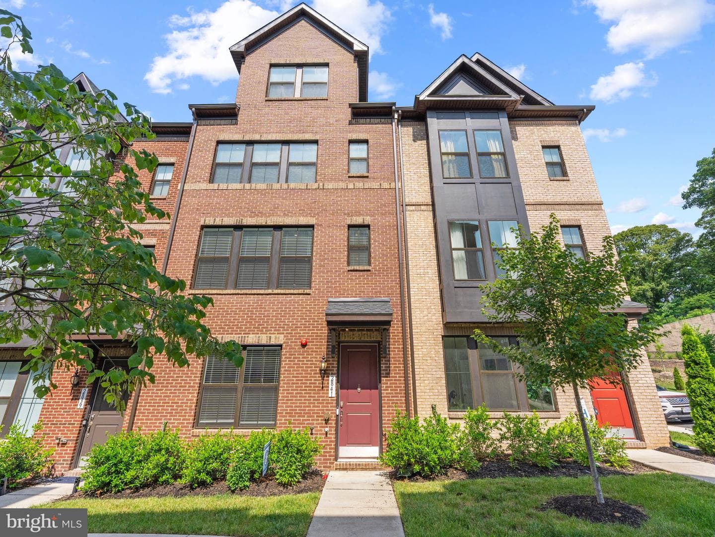 2841 Hokie Lane, Alexandria