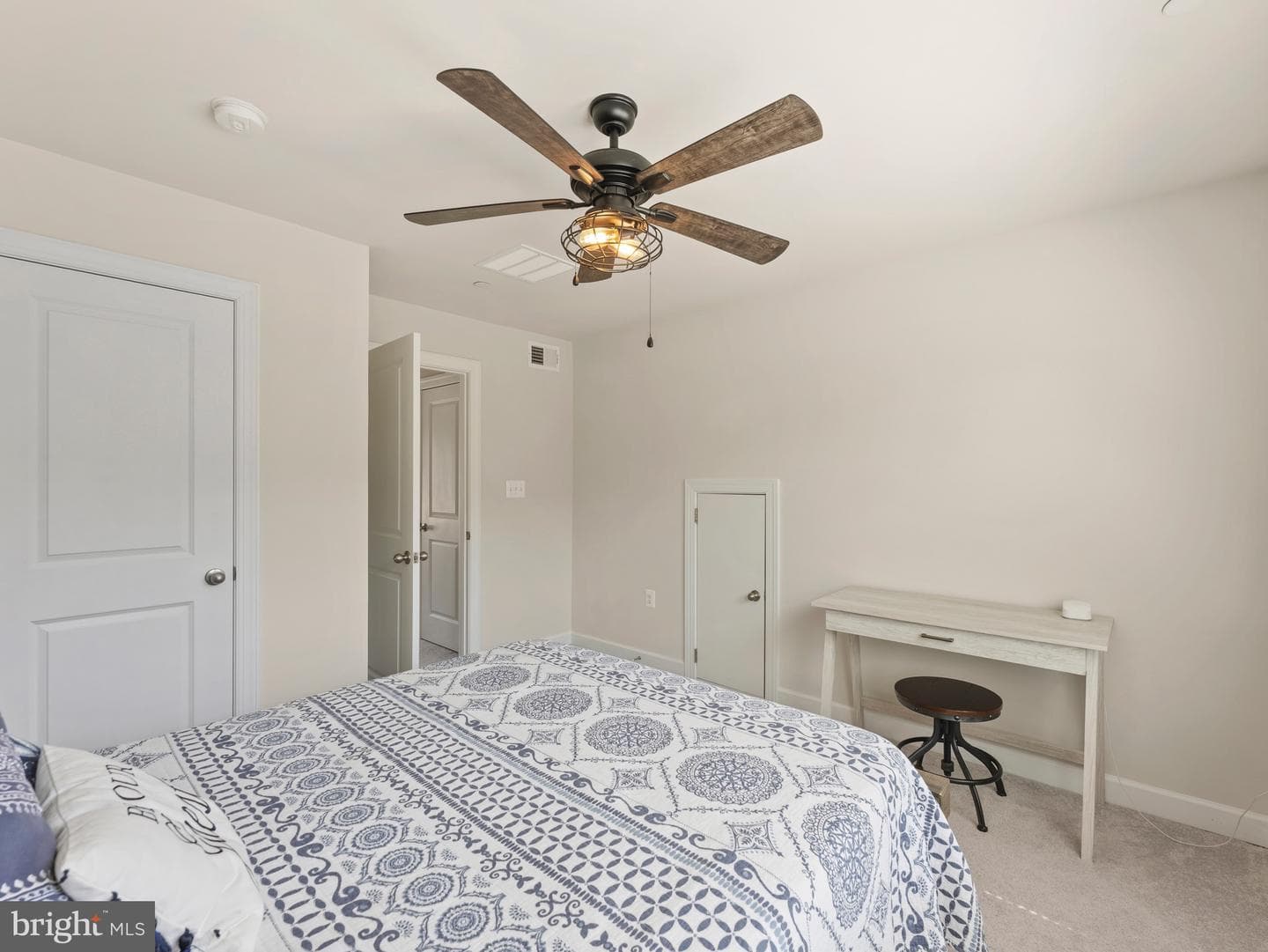 2841 Hokie Lane photo 31