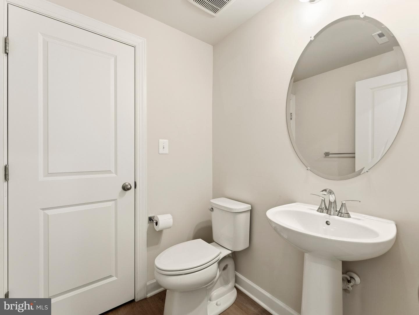 2841 Hokie Lane photo 4