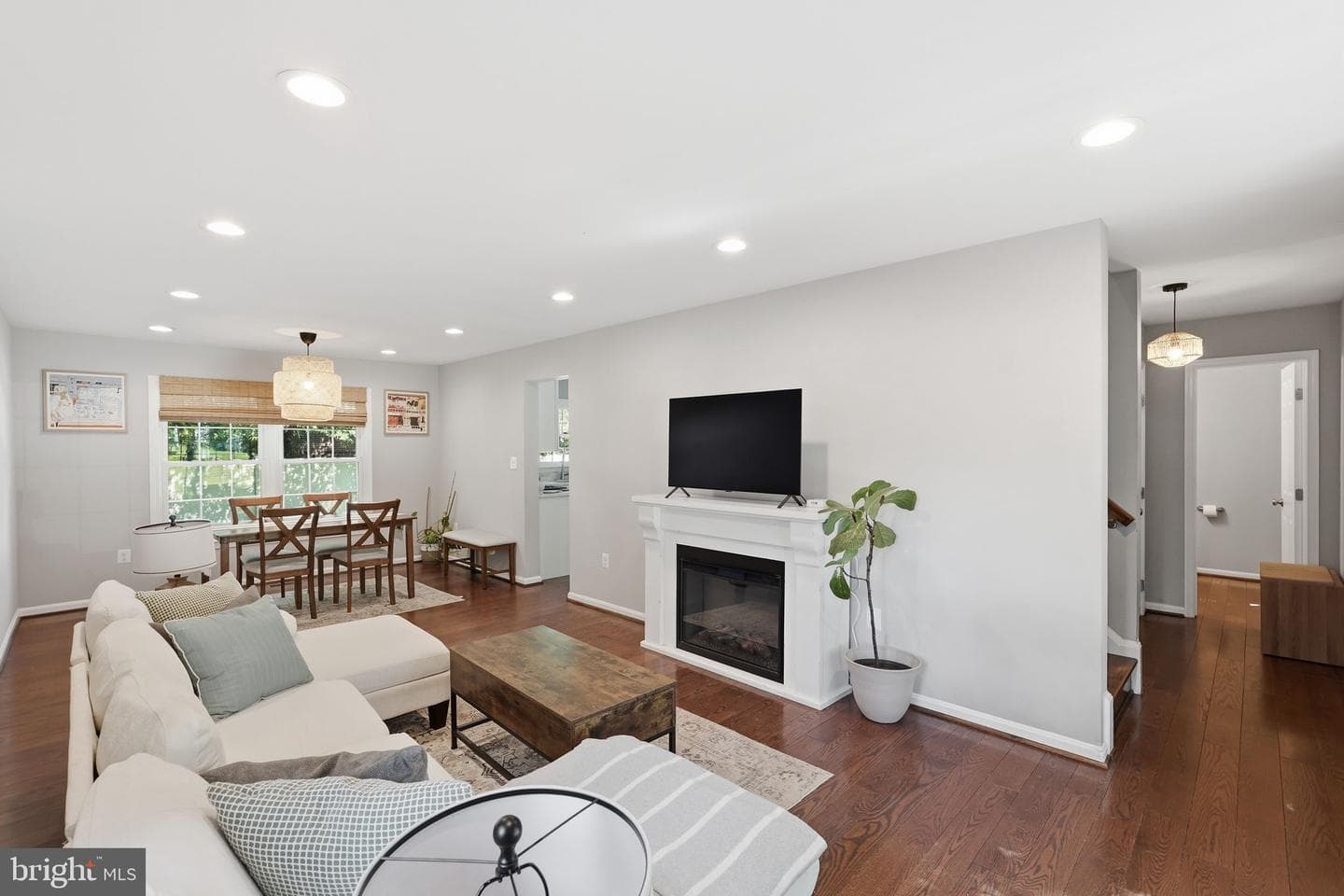 7832 Fordson Road photo 4