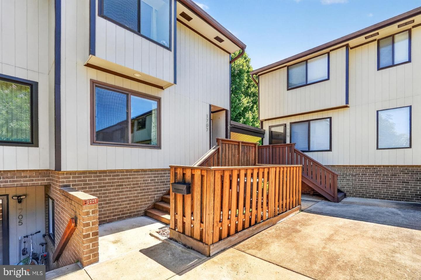 1707 Westwind Way #8 photo 4