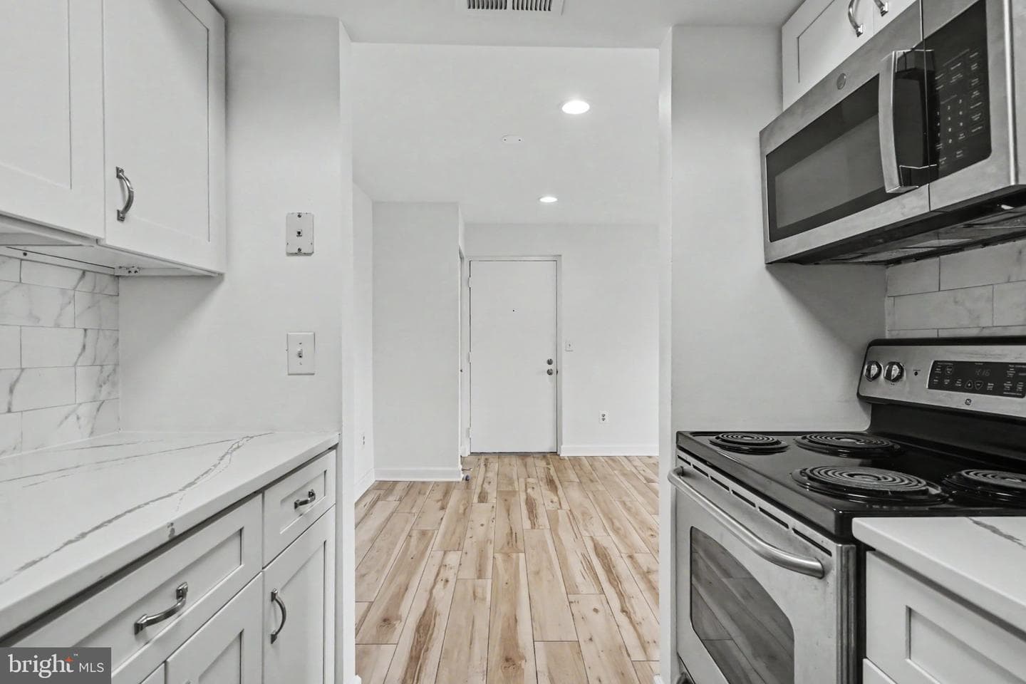 14800 Rydell Road #201, Centreville