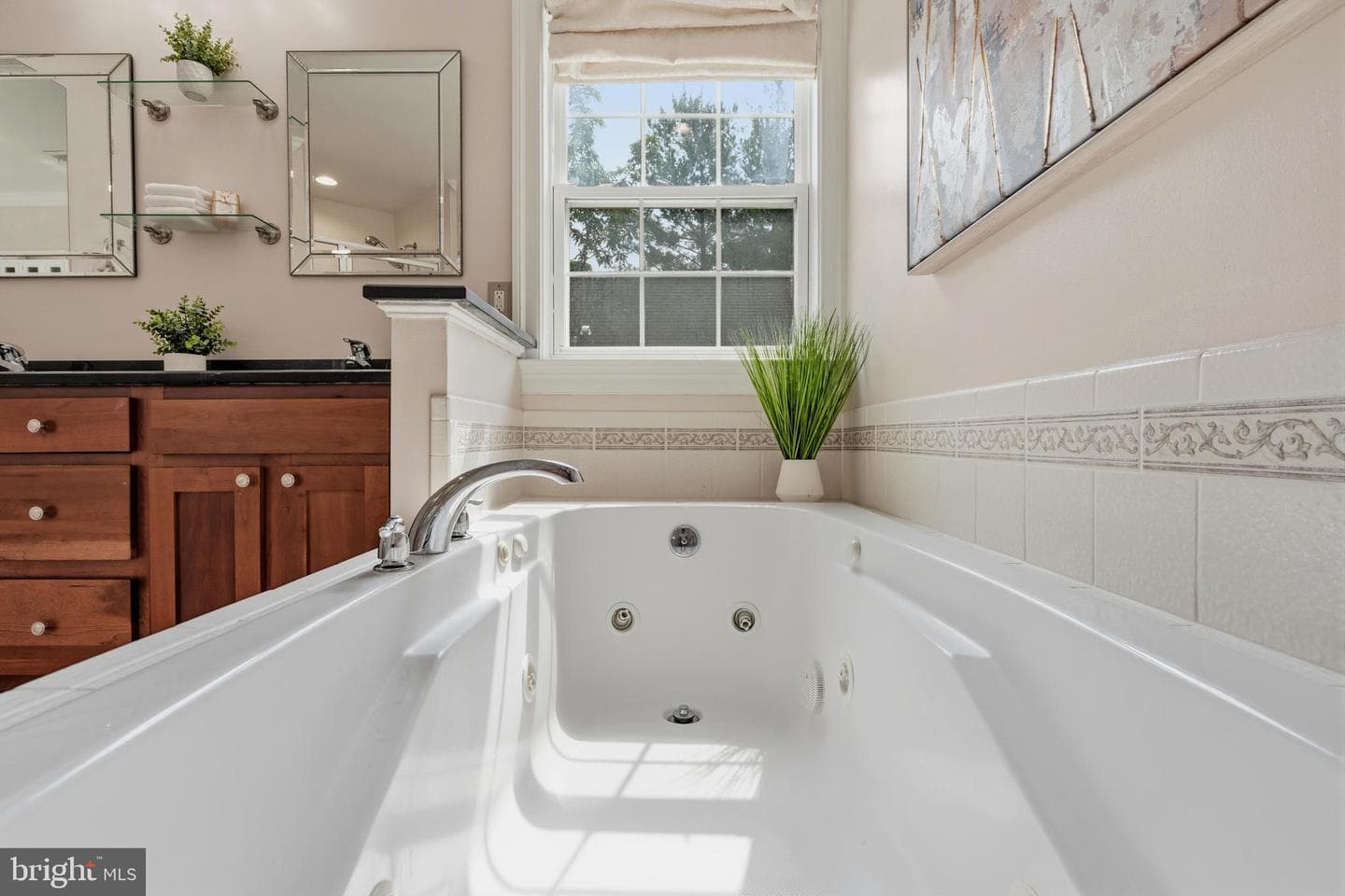 6453 Fourth Street photo 34