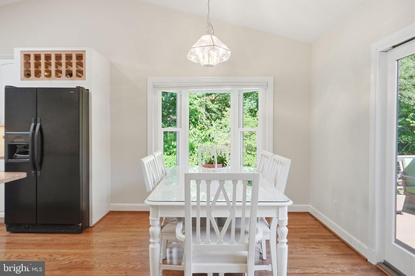 4832 Martin Street photo 19