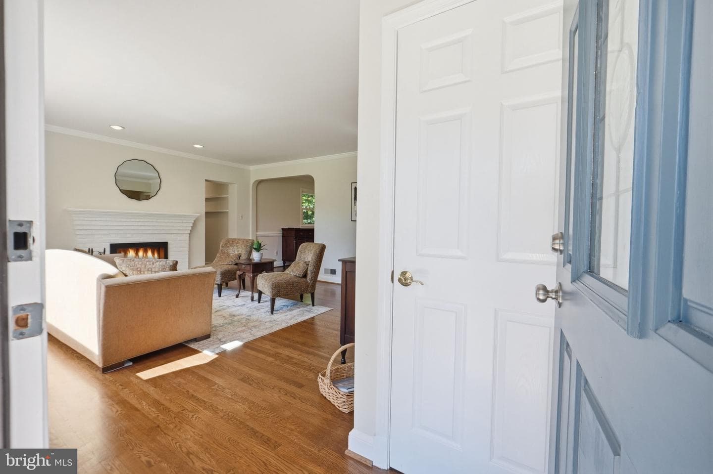 4832 Martin Street photo 9