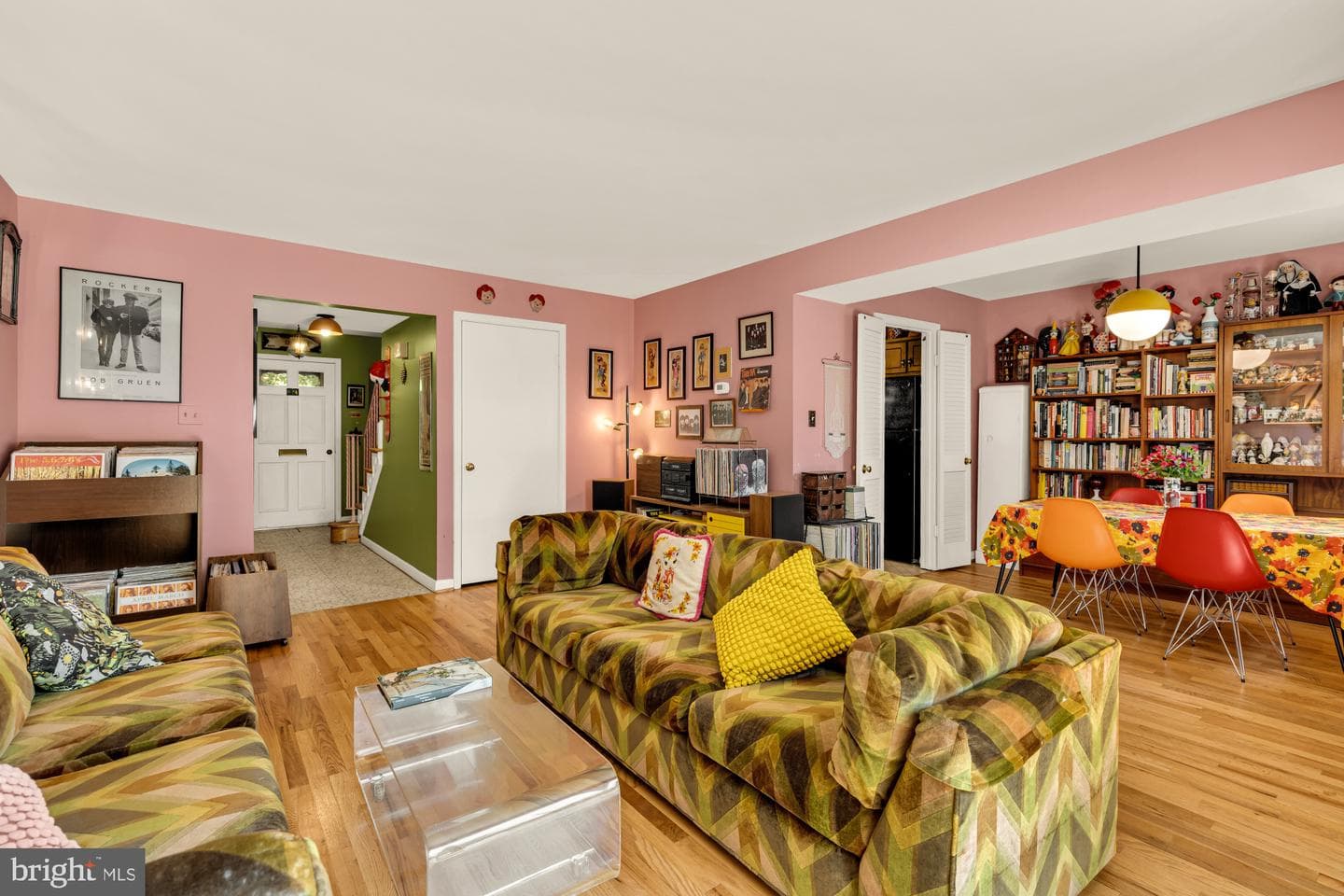 5730 Thomas Edison Court photo 18