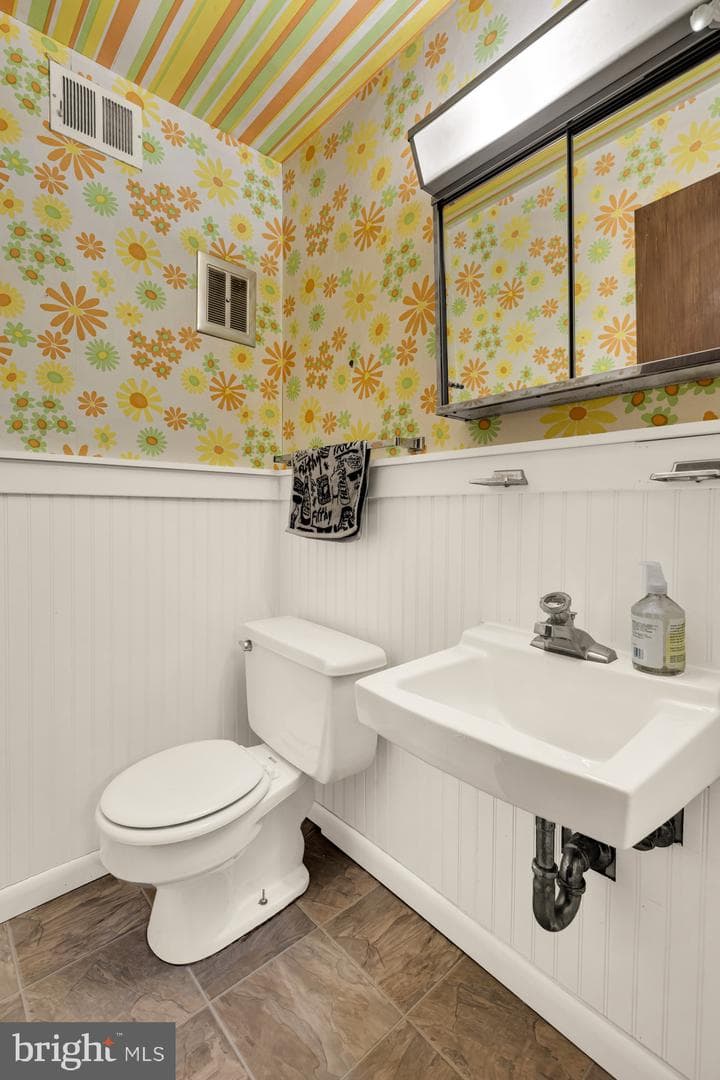 5730 Thomas Edison Court photo 22
