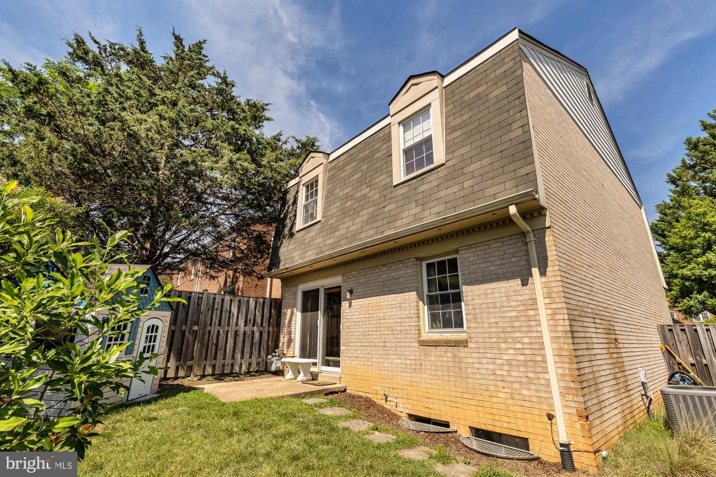 5730 Thomas Edison Court photo 36