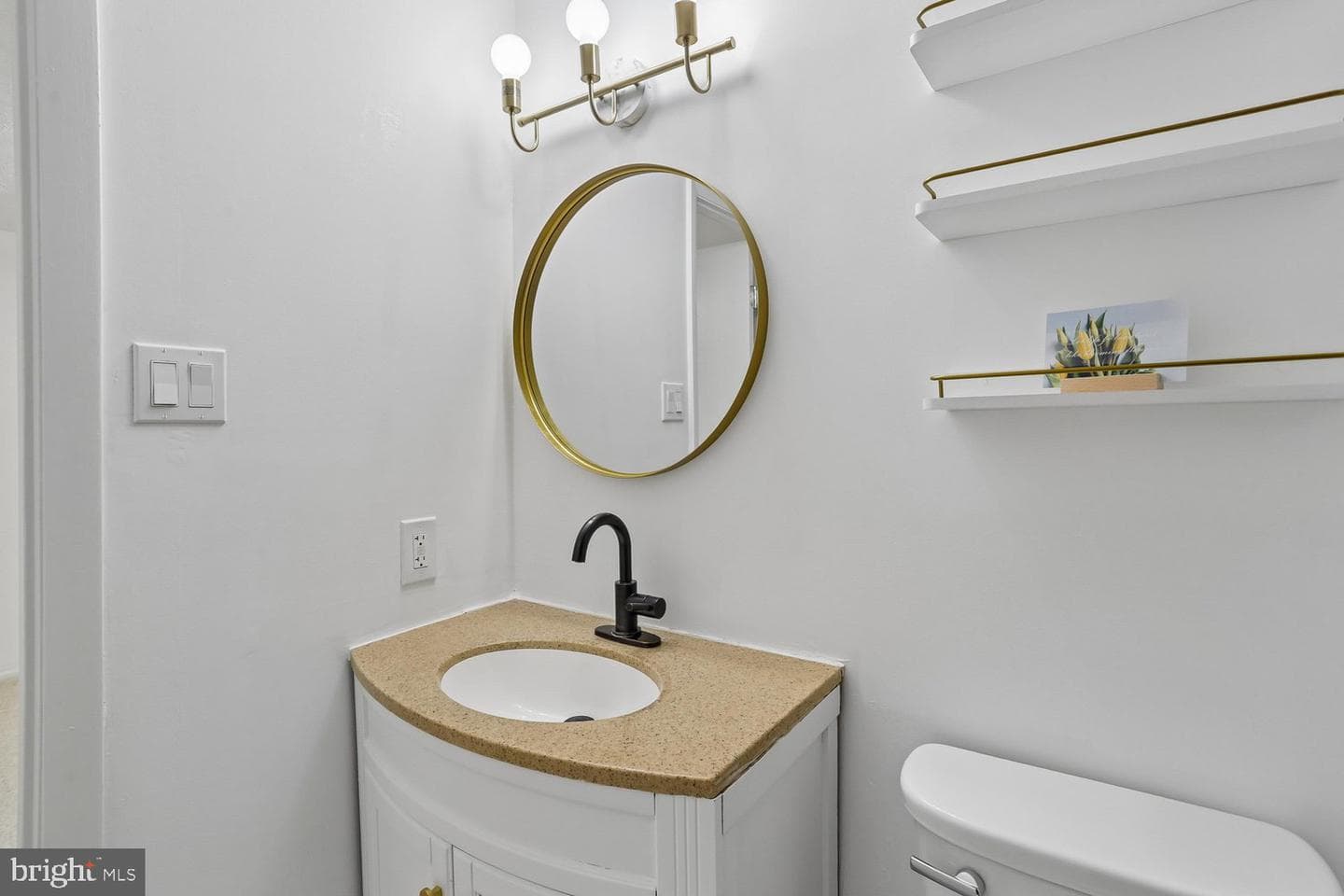 5706 Oak Apple Court photo 32