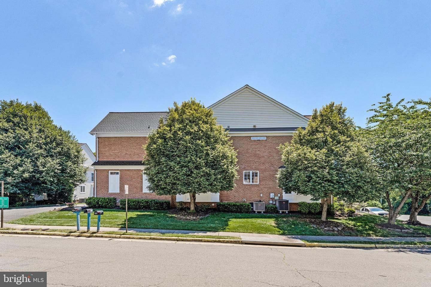 2819 Morada Court photo 68