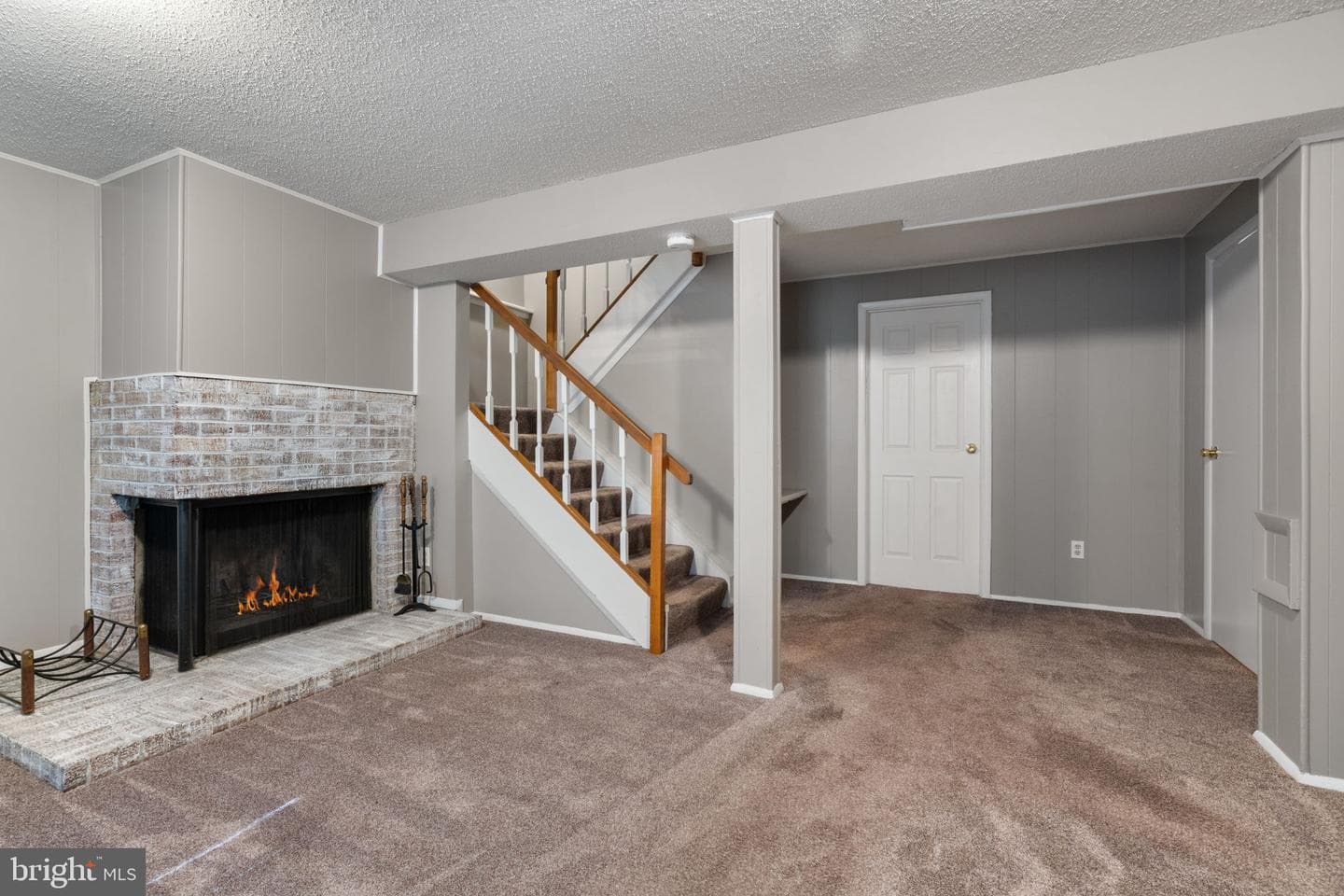 8164 Curving Creek Court photo 25