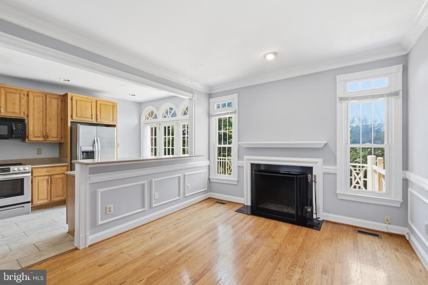 6323 Barcroft Mews Drive, Falls Church