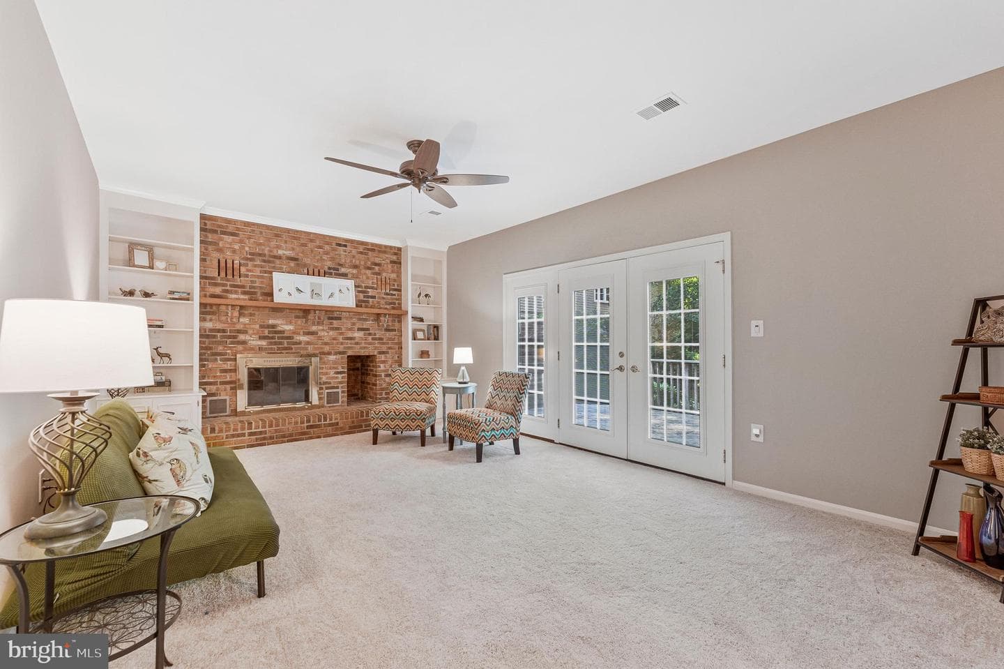 9759 Hatmark Court photo 17
