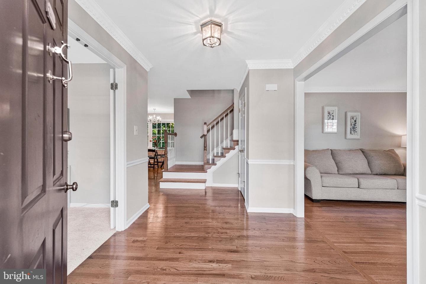 9759 Hatmark Court photo 2