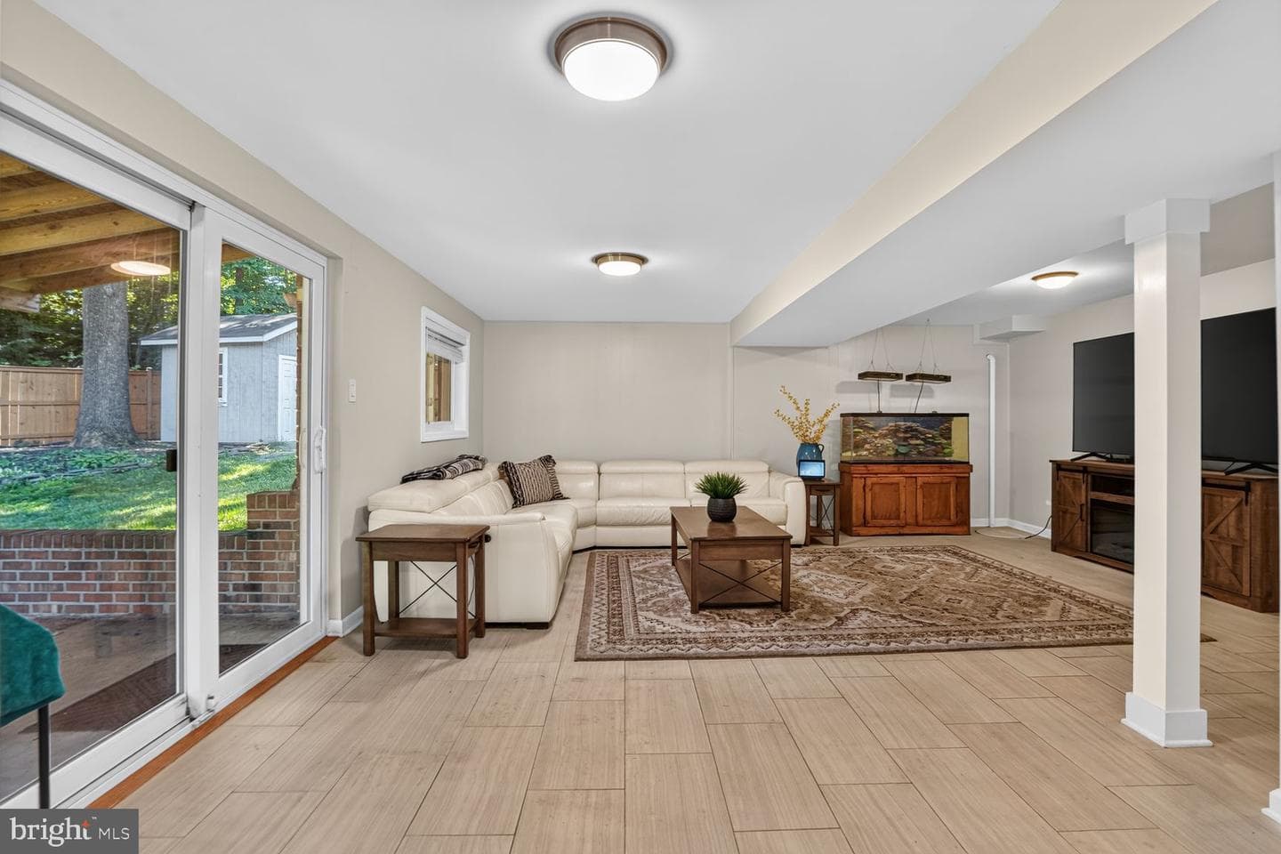 5010 Gainsborough Drive photo 22