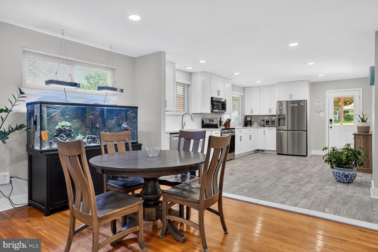 5010 Gainsborough Drive photo 8