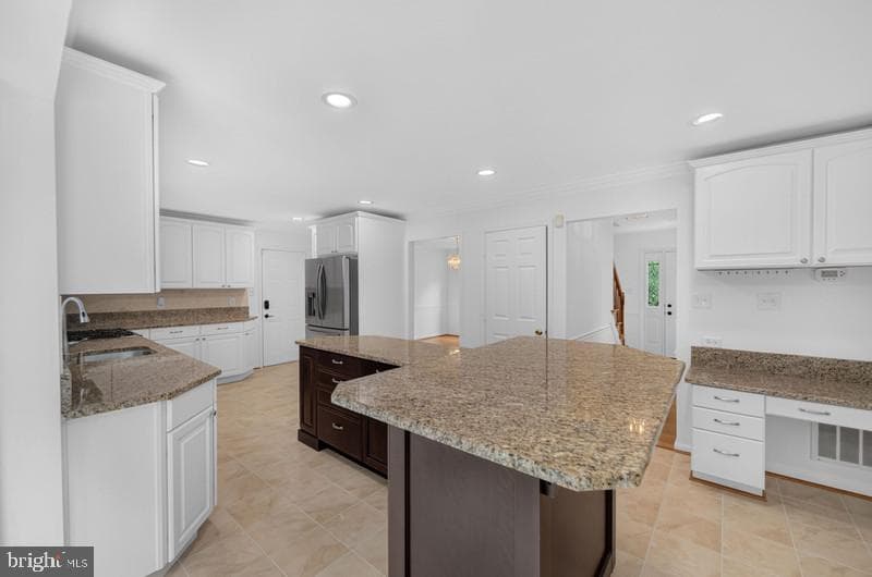 12212 Meadowstream photo 17