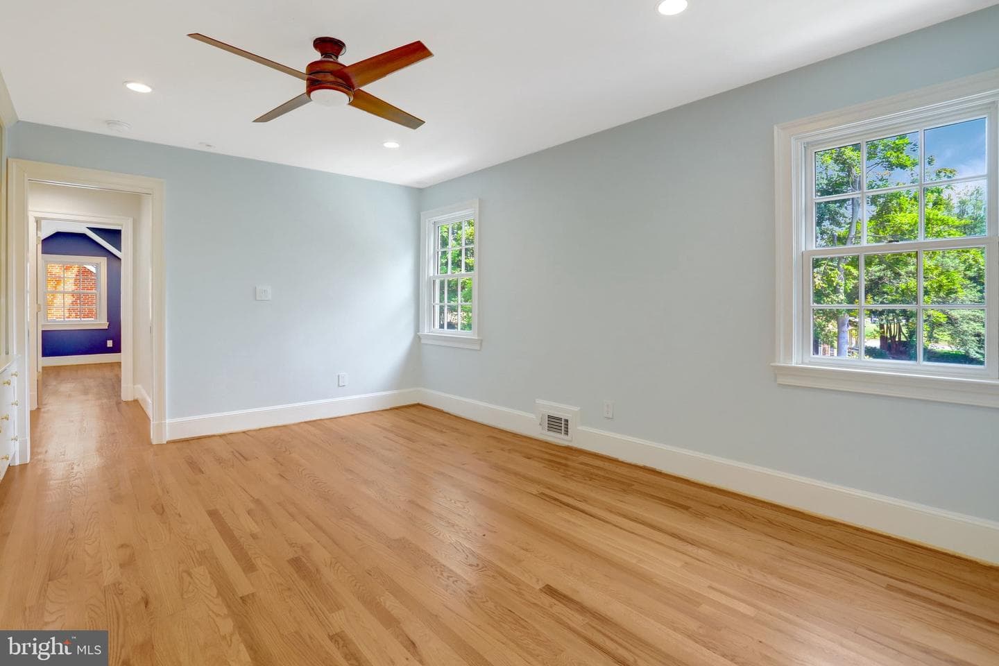 904 Waynewood Boulevard photo 34