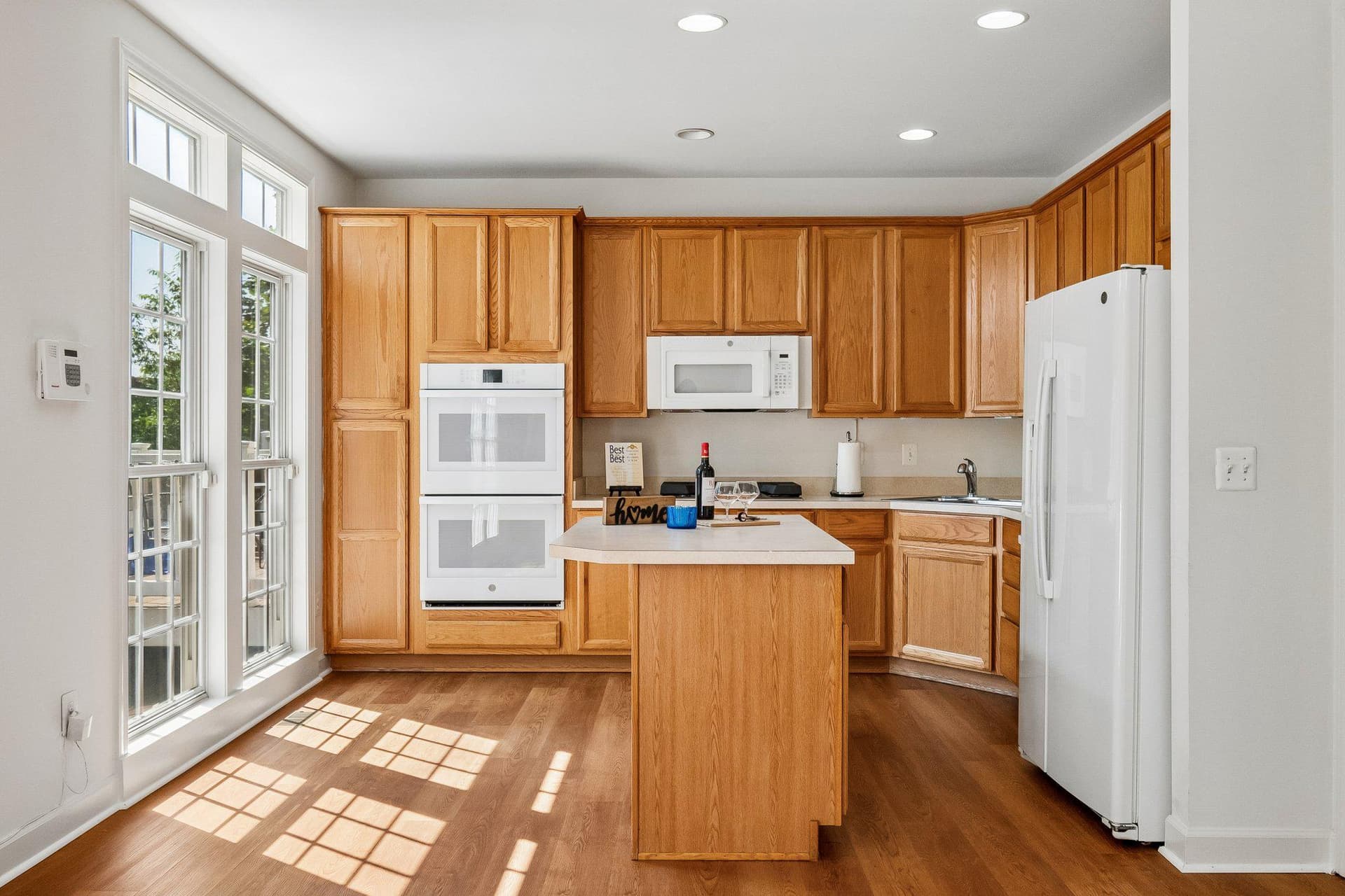 8028 Samuel Wallis Street photo 18