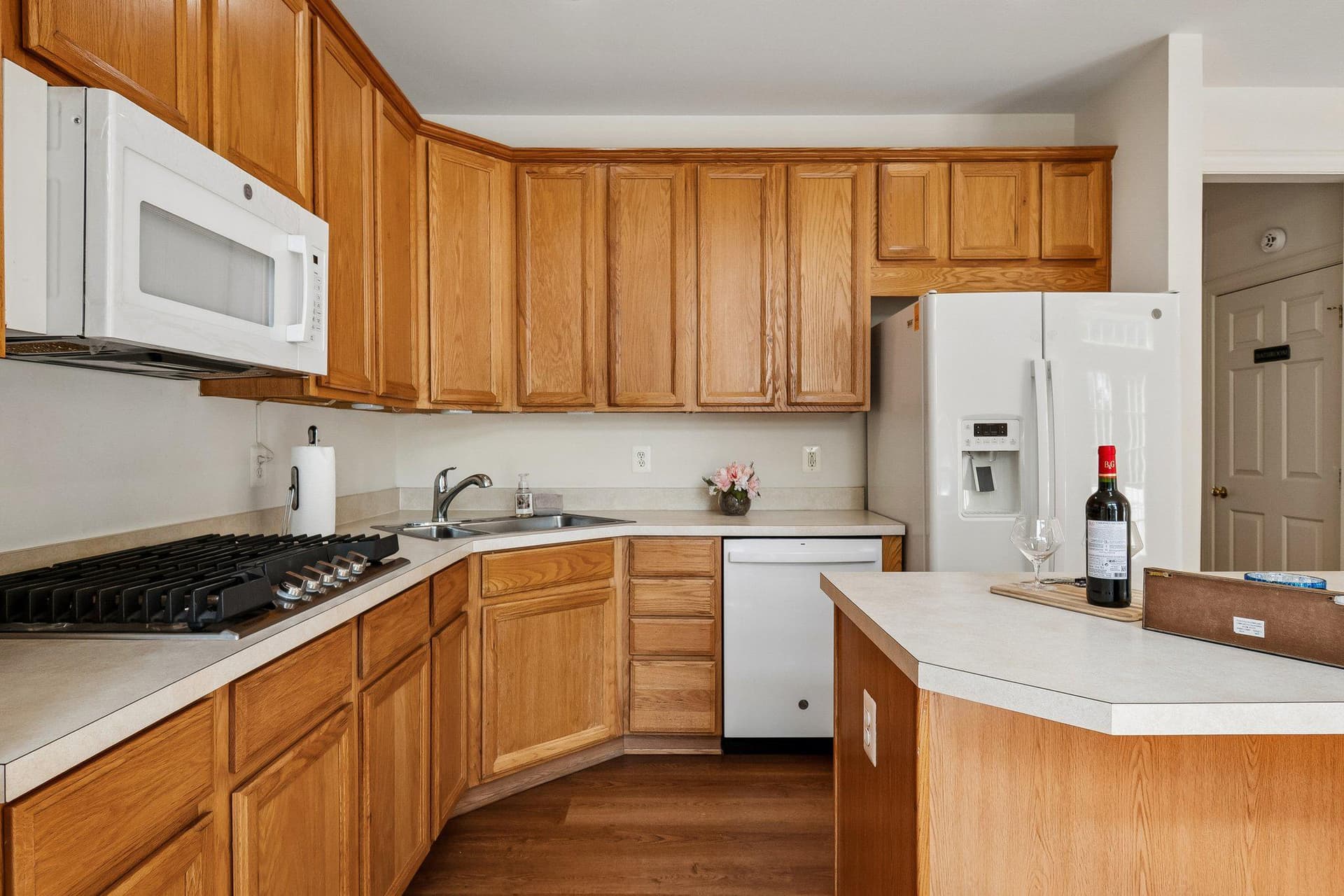 8028 Samuel Wallis Street photo 20
