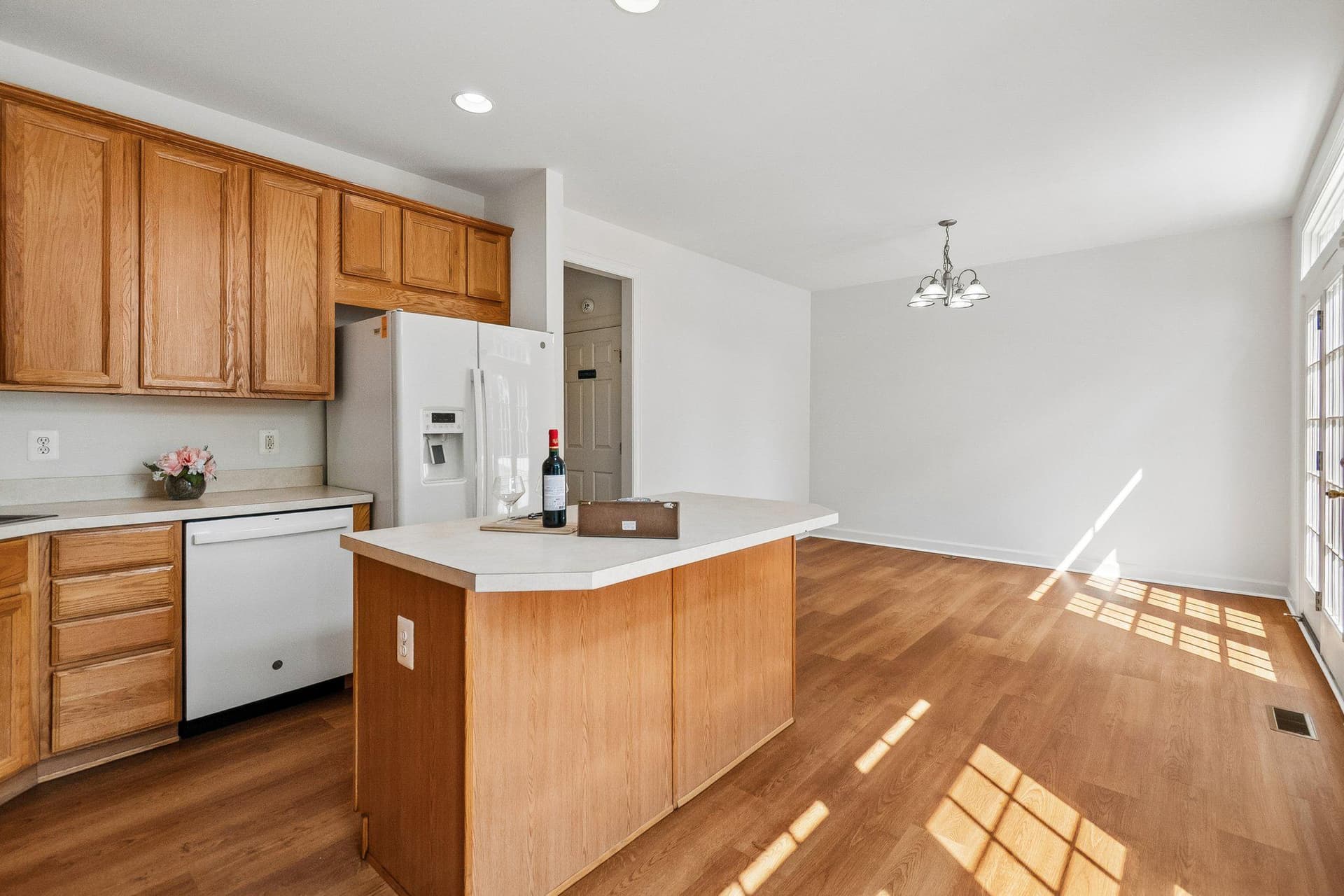 8028 Samuel Wallis Street photo 21