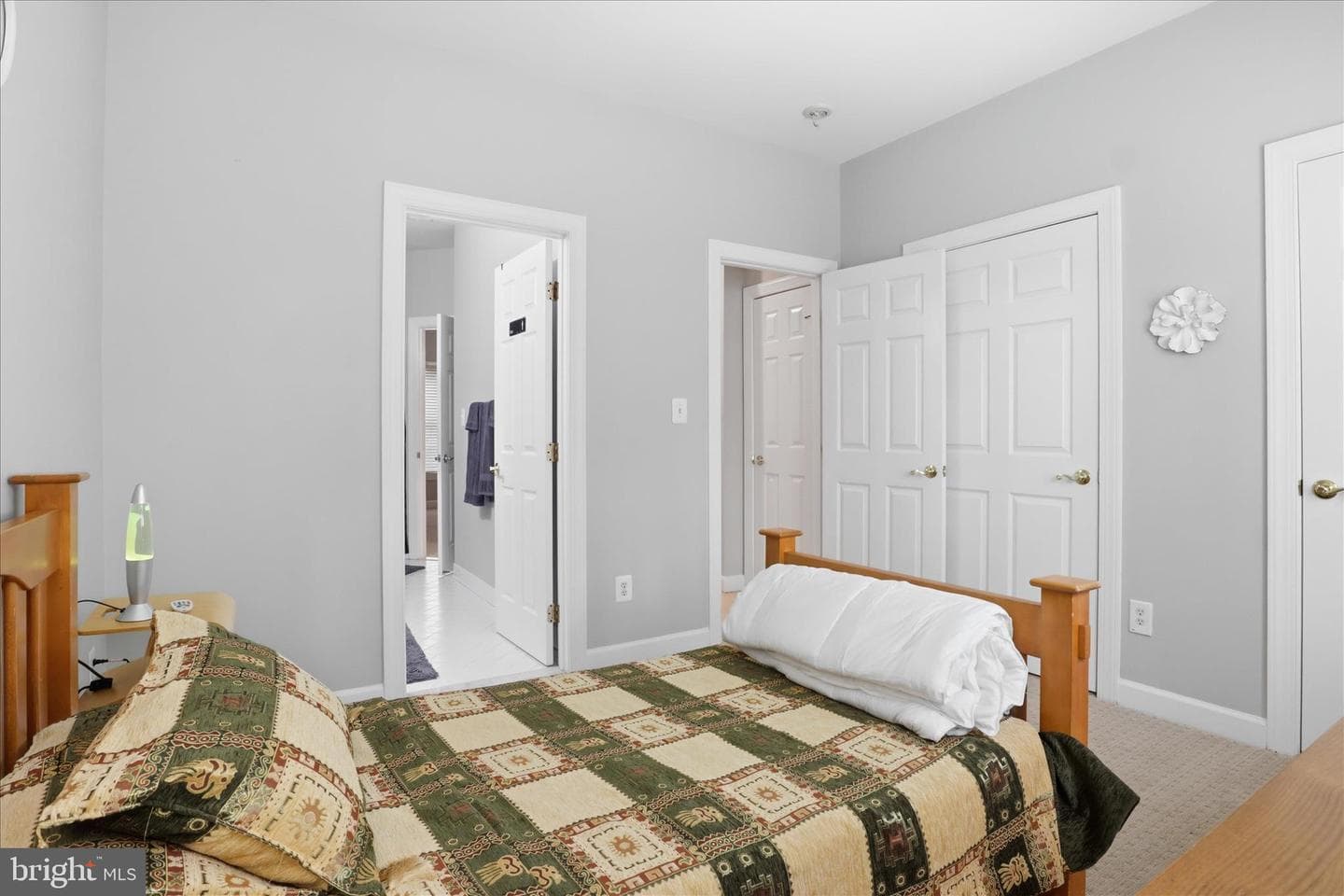 7323 Laurel Creek Court photo 32