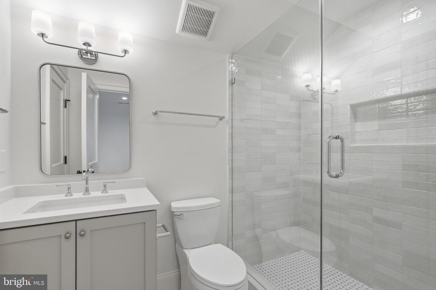 6008 Oakdale Road photo 72