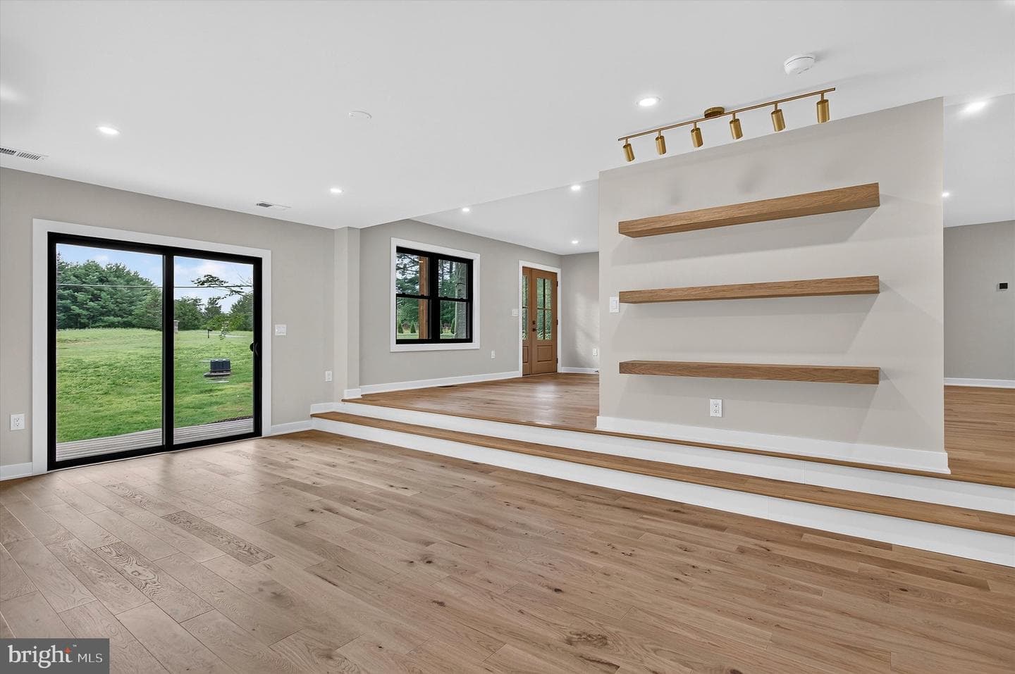 12365 Henderson Road photo 20