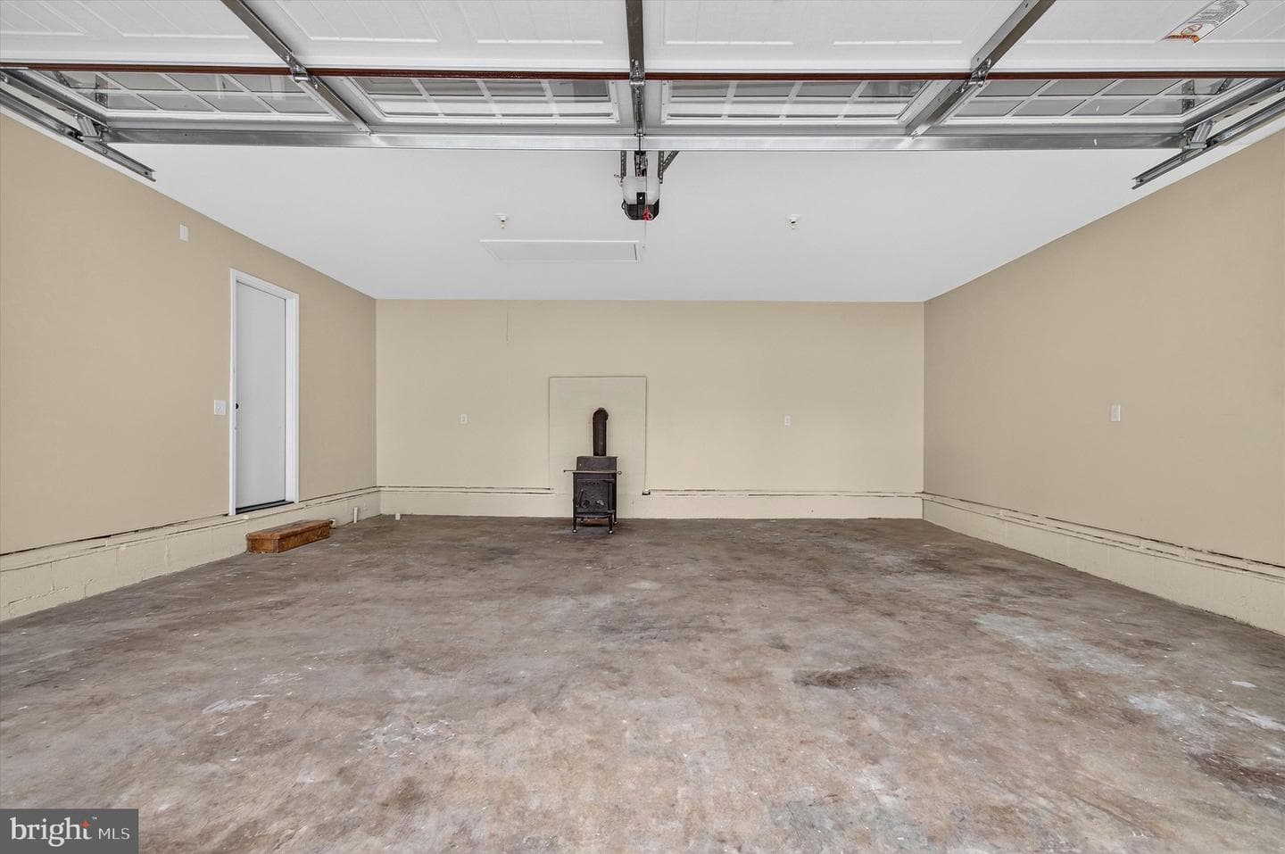 12365 Henderson Road photo 52