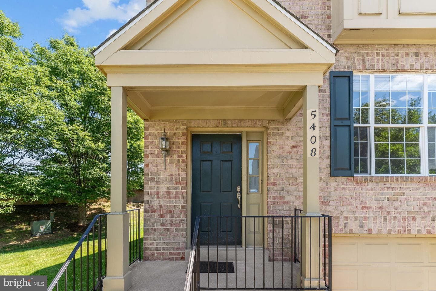 5408 Crystalford Lane photo 3