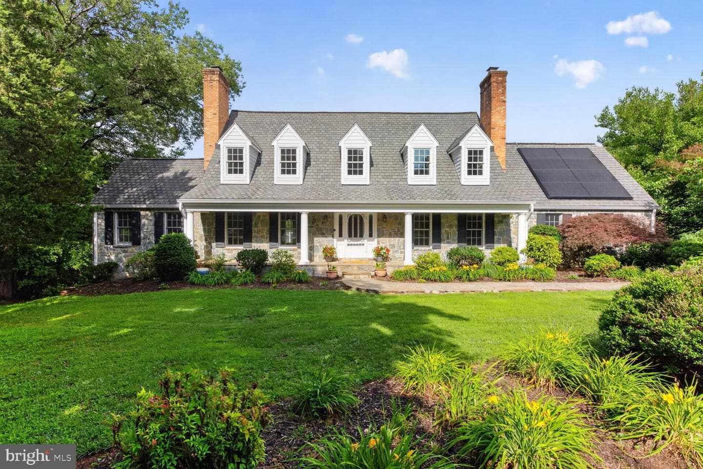 10101 Windy Knoll Lane, Vienna