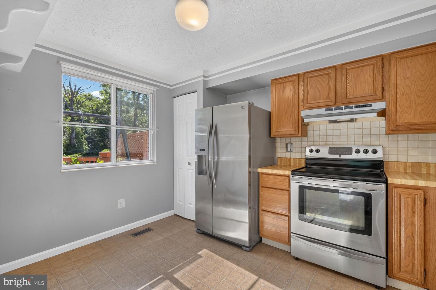 6109 Gardenia Court photo 12