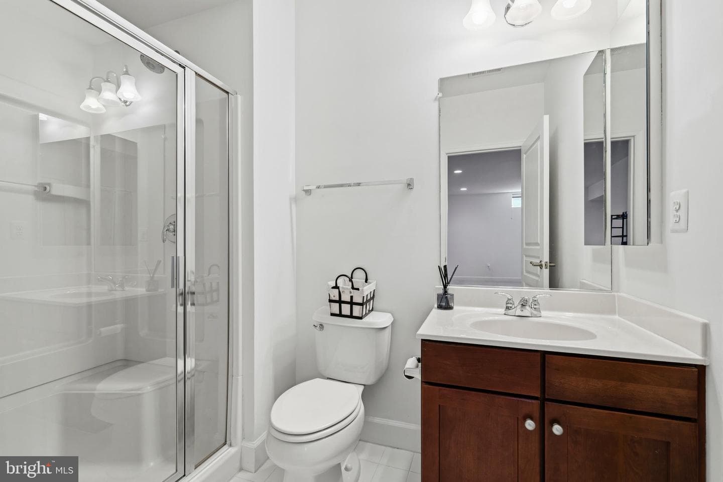 407 Madison Street photo 54
