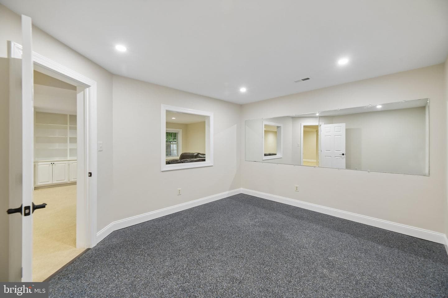 512 Seneca Green Way photo 117