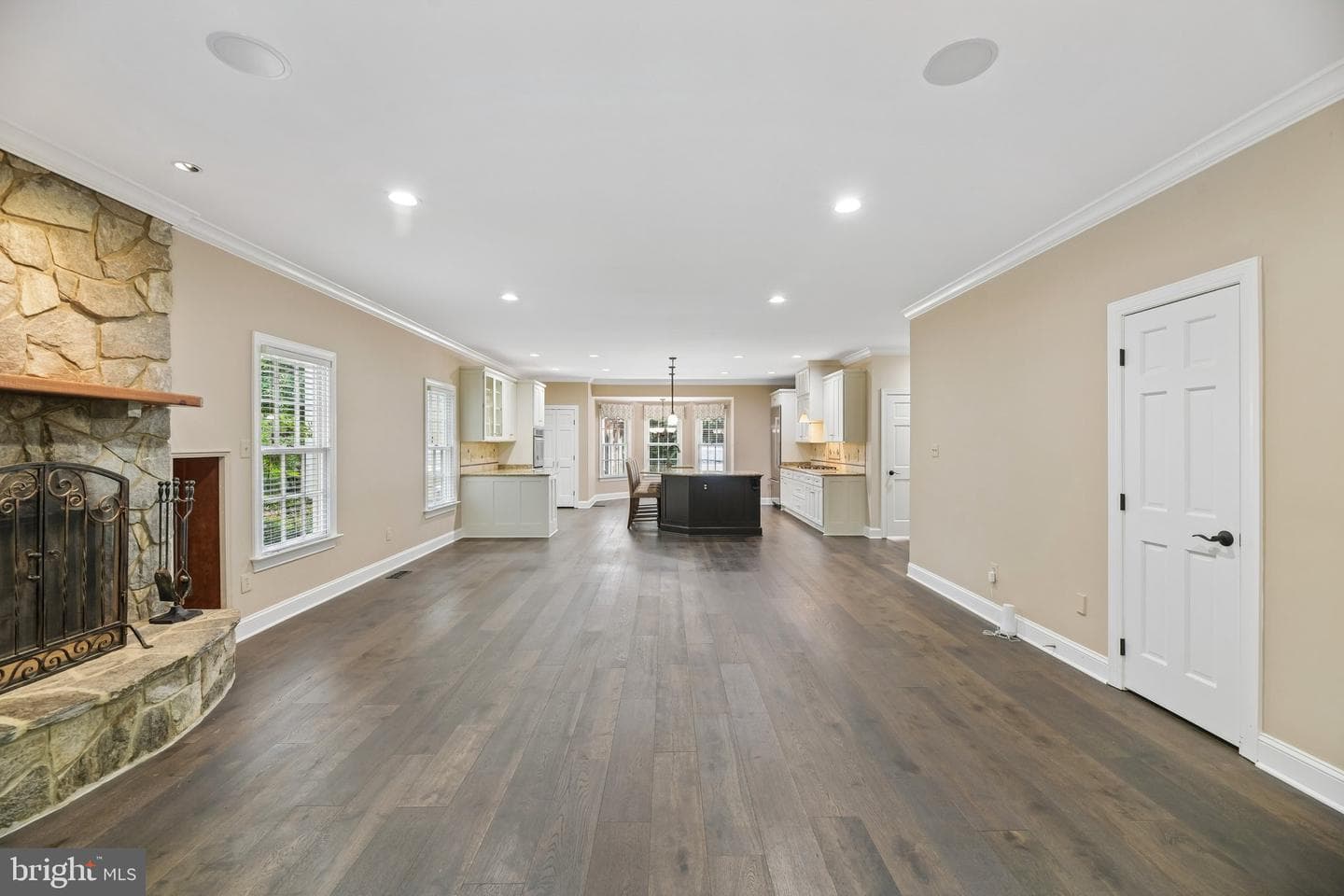 512 Seneca Green Way photo 14