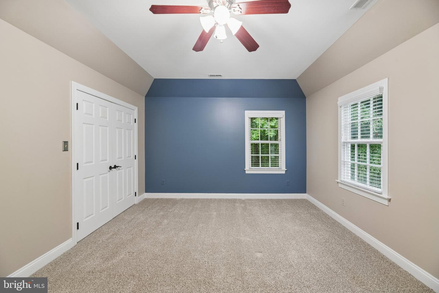 512 Seneca Green Way photo 58