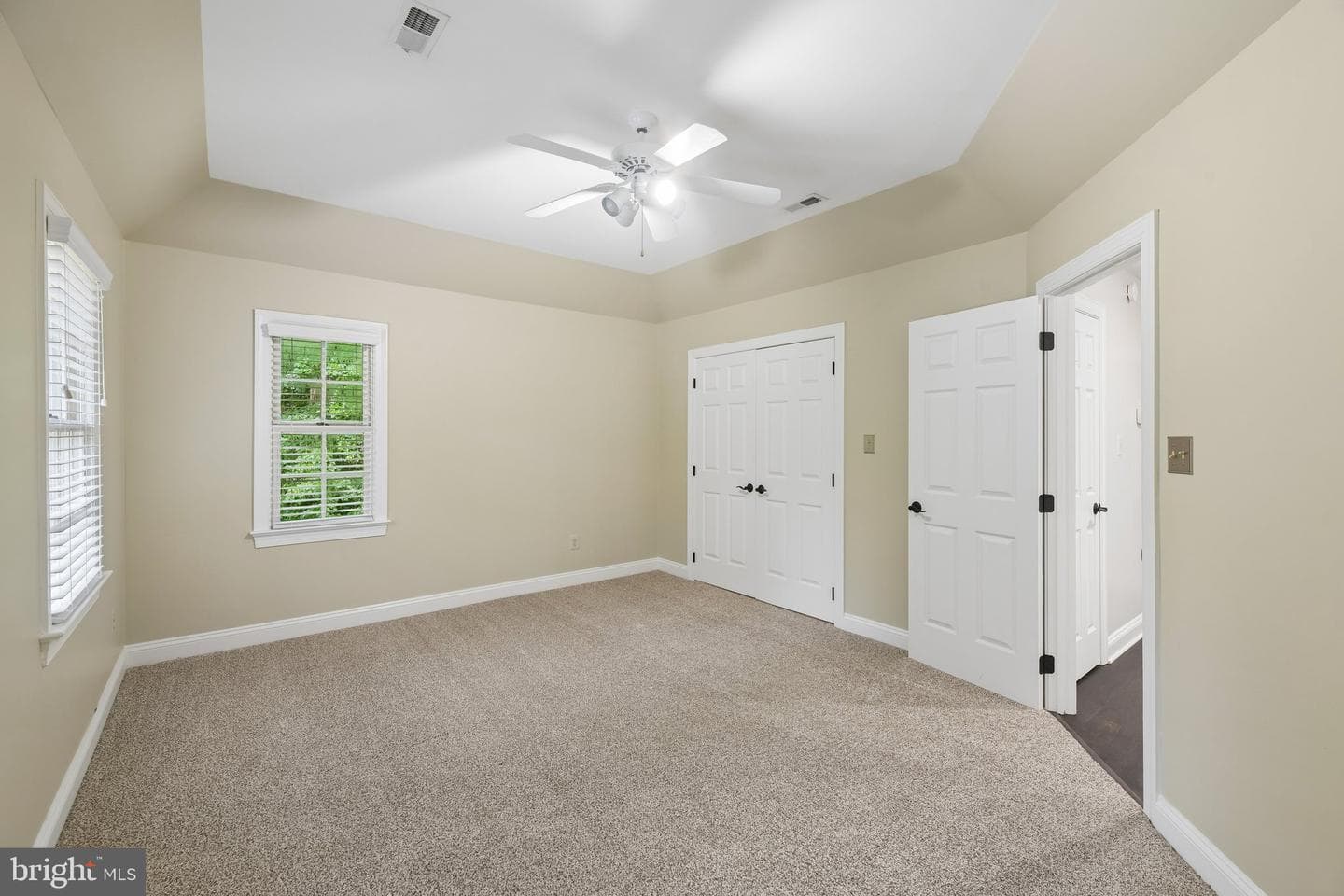 512 Seneca Green Way photo 63