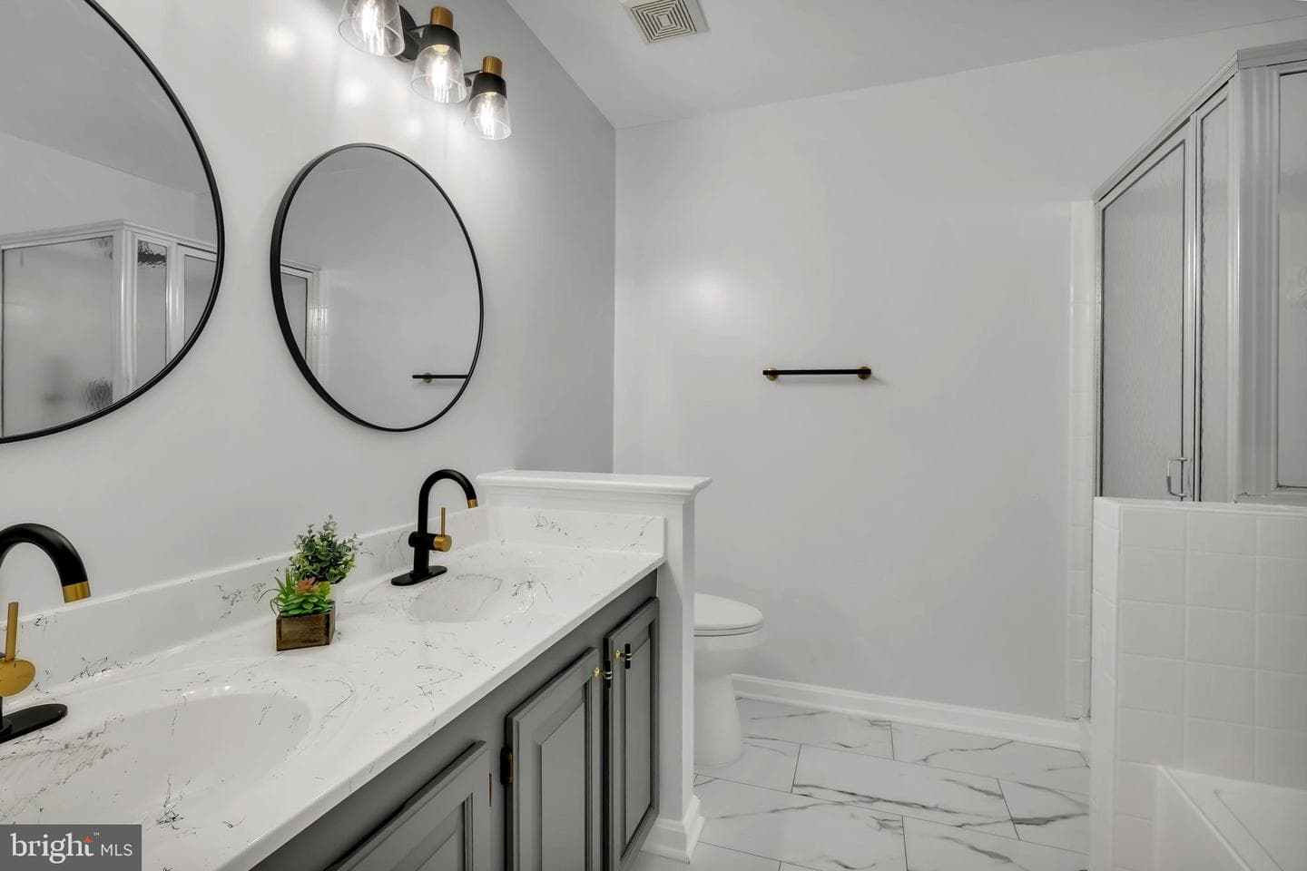 9347 Peter Roy Court photo 14