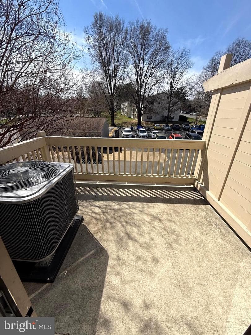 5772 Rexford Court photo 11