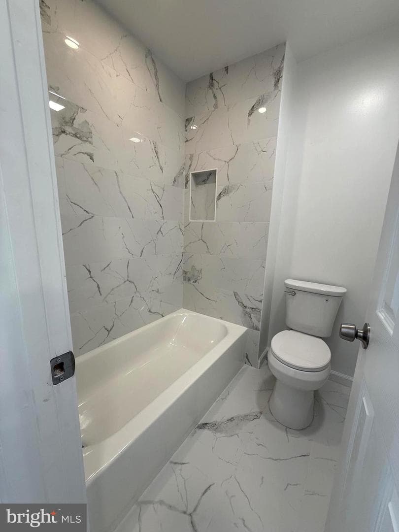 5772 Rexford Court photo 18