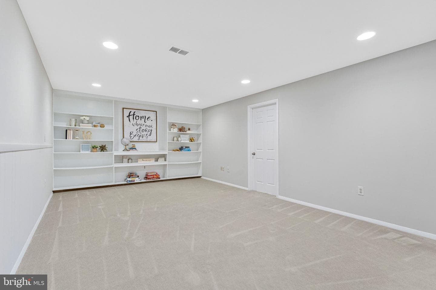 8422 Blevins Way Court photo 33