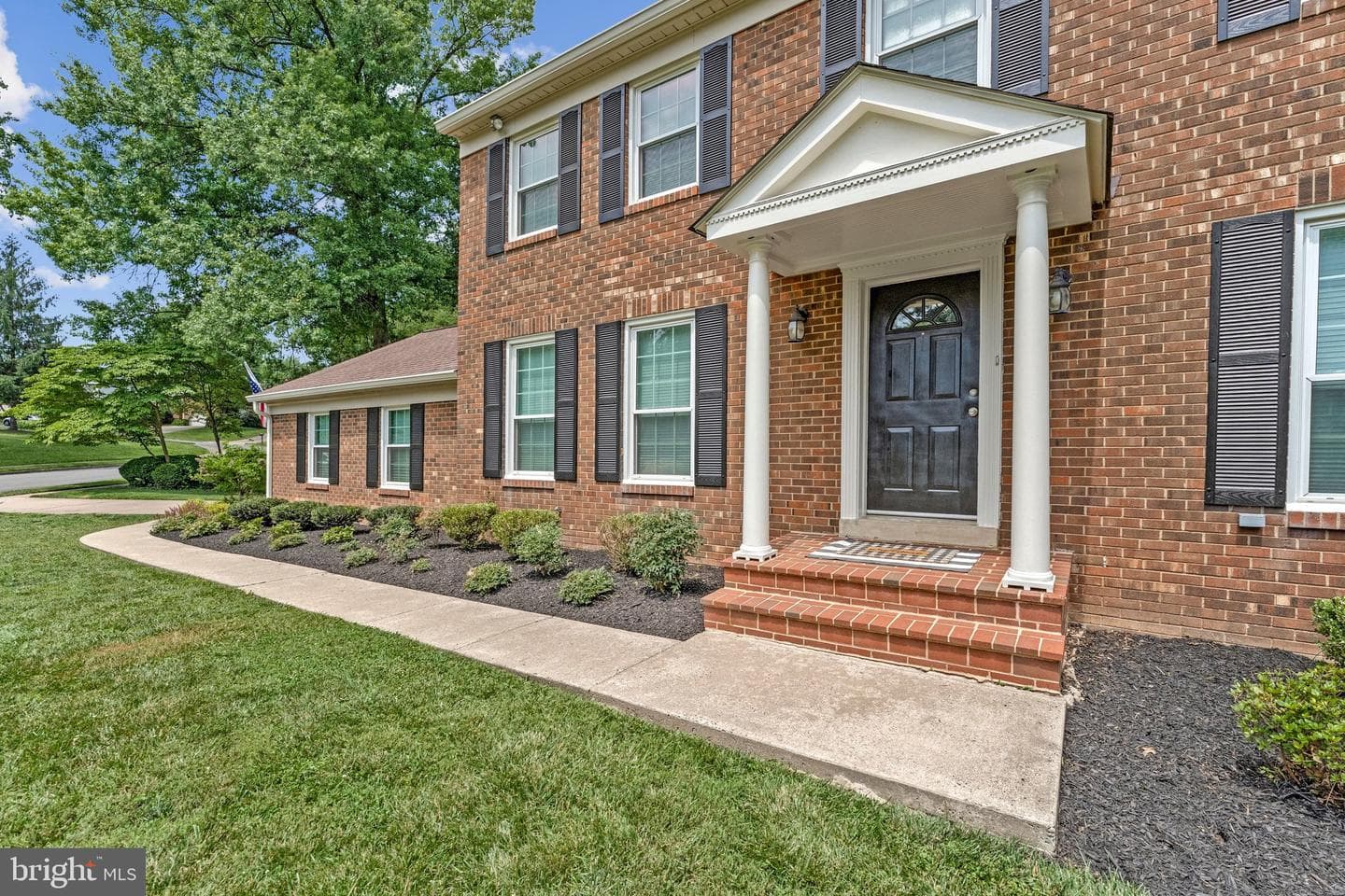 8422 Blevins Way Court photo 4