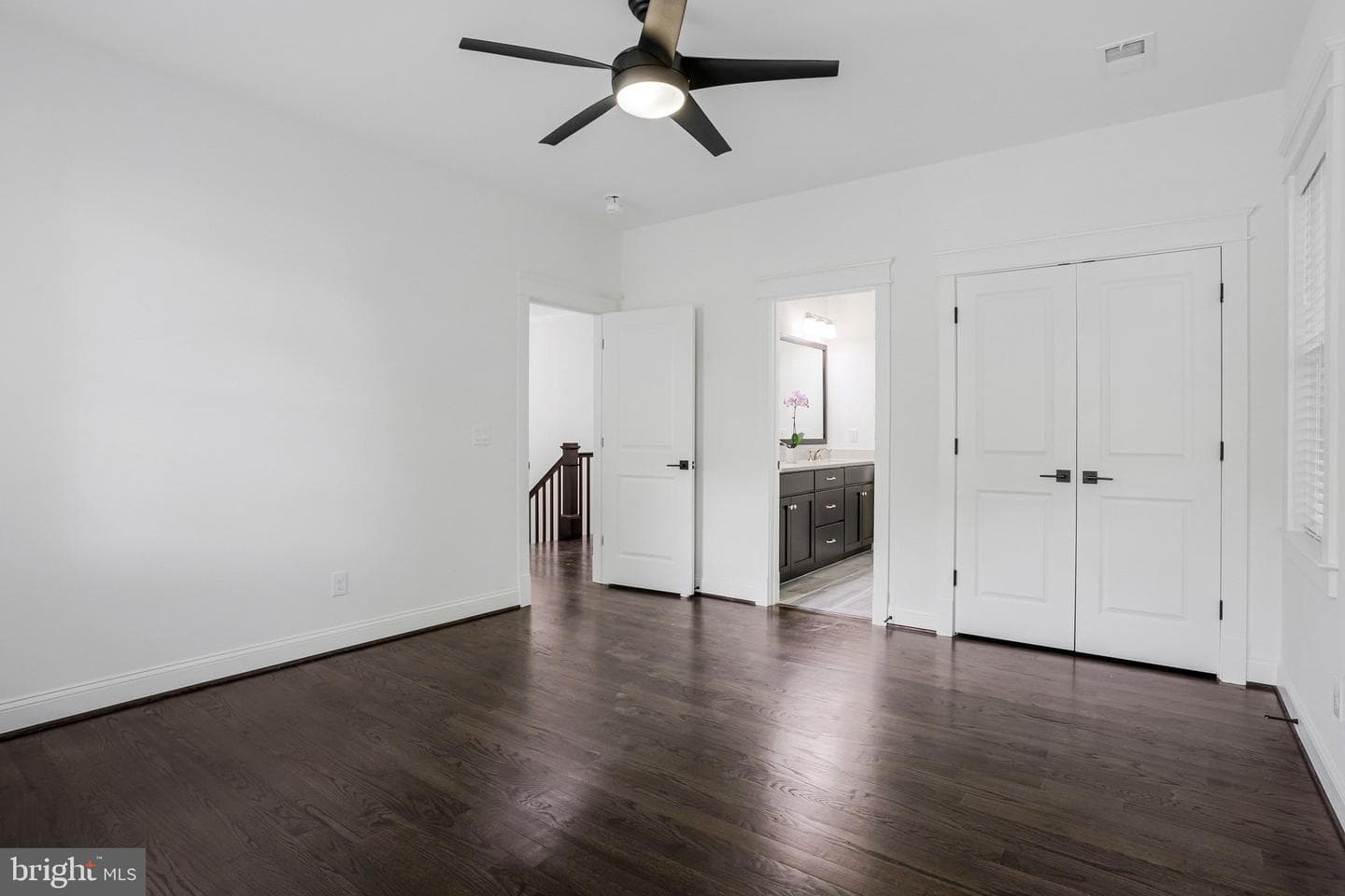 1712 East Avenue photo 63