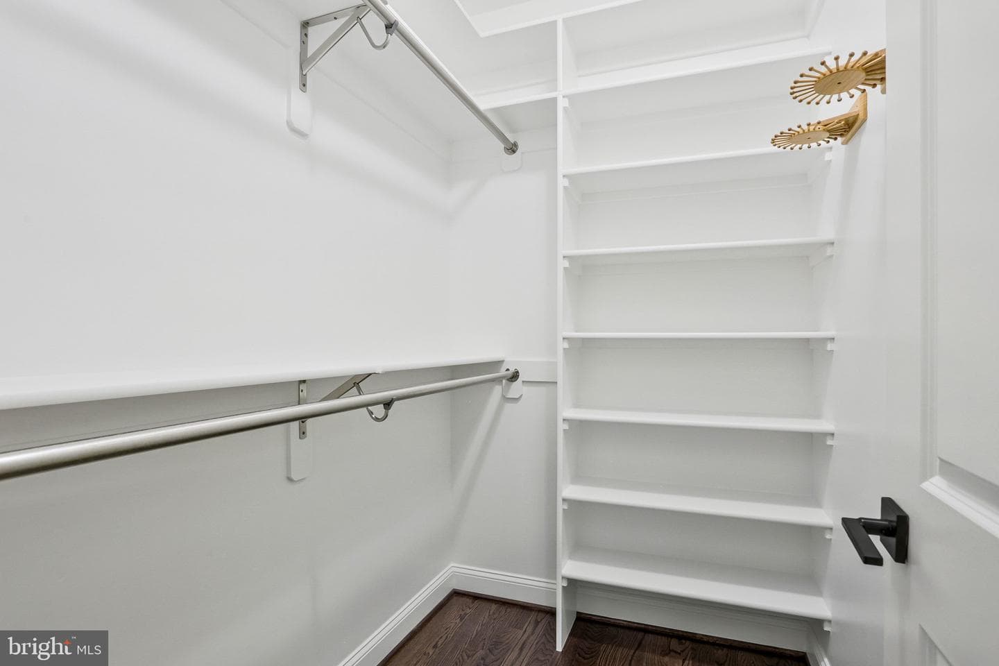 1712 East Avenue photo 70