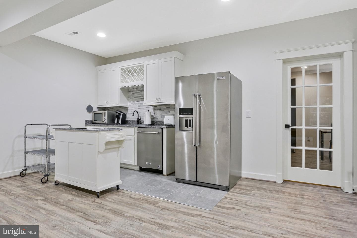 1712 East Avenue photo 77
