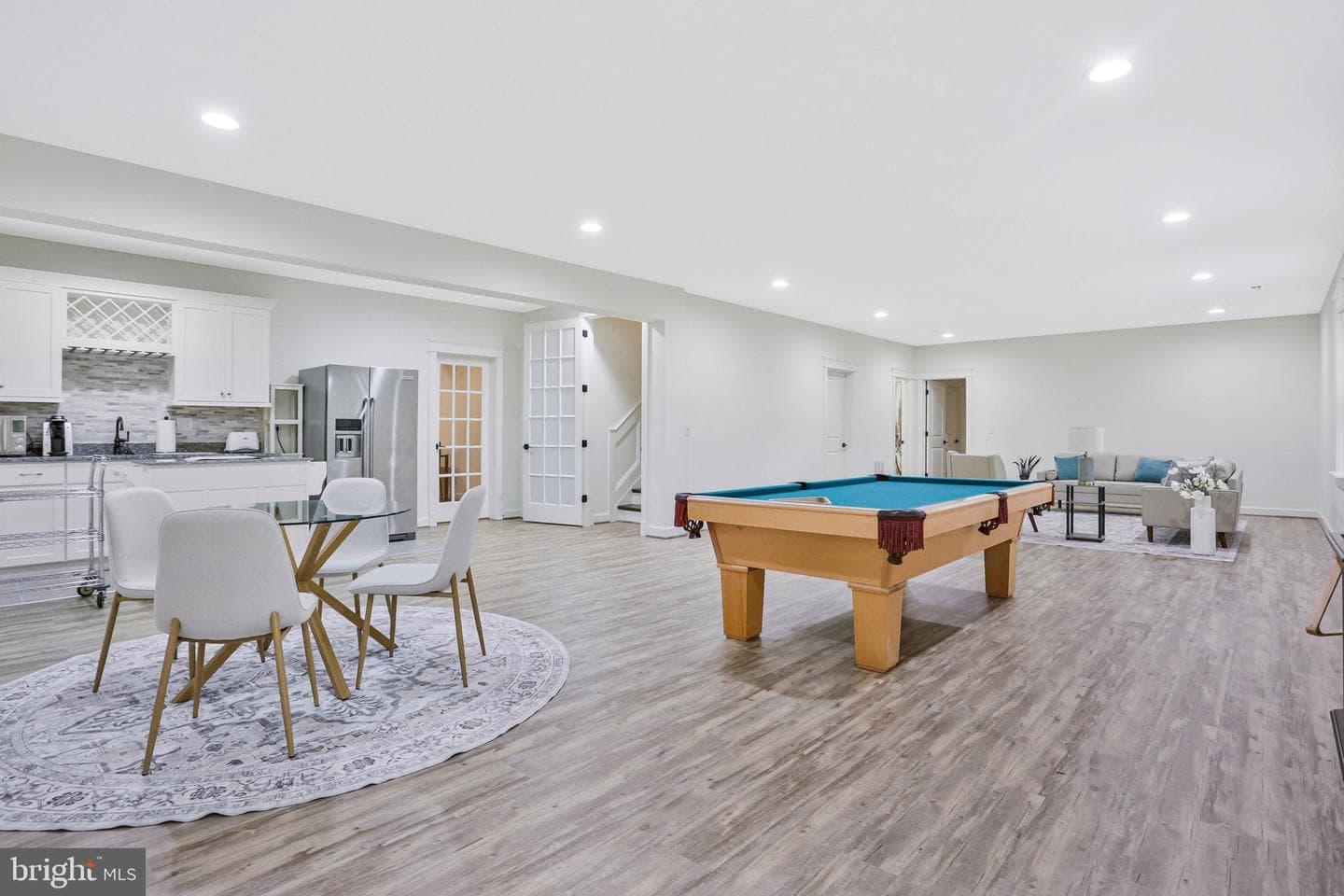 1712 East Avenue photo 81