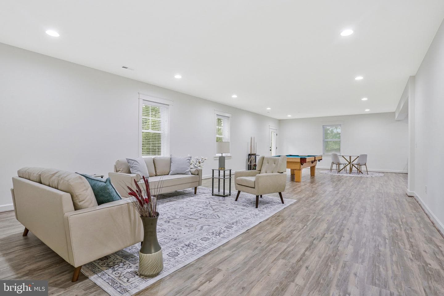 1712 East Avenue photo 83