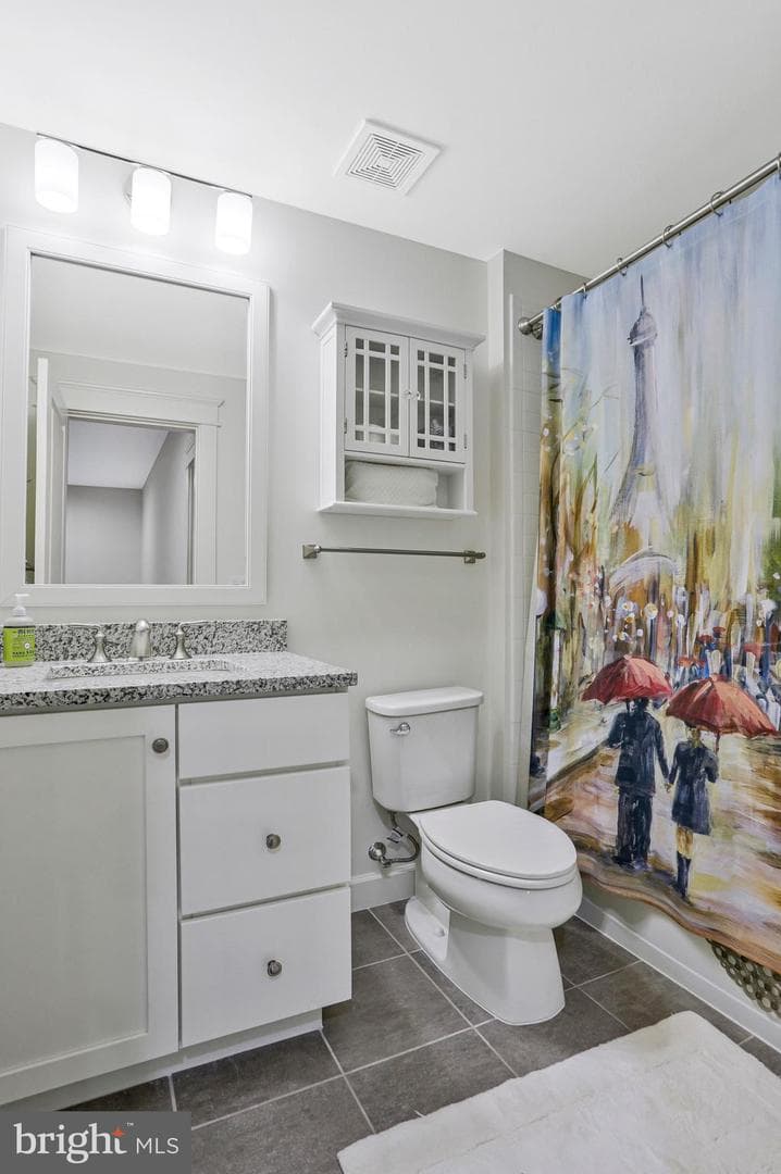 1712 East Avenue photo 87