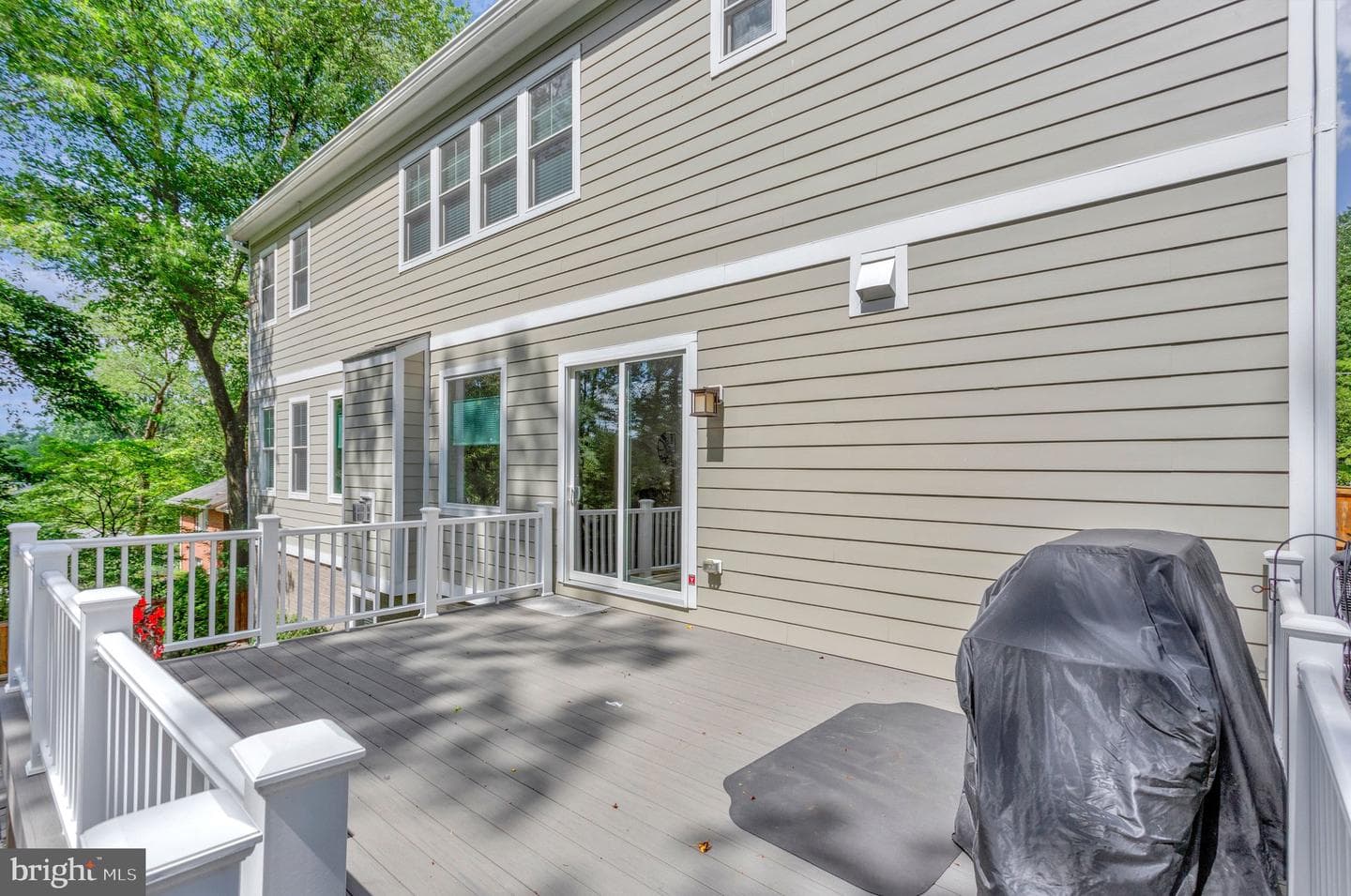 1712 East Avenue photo 91